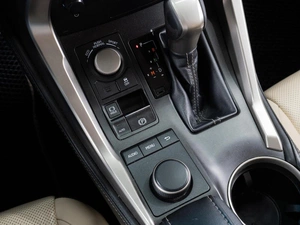 Внедорожник Lexus NX 2014 года, 2350000 рублей, Тюмень