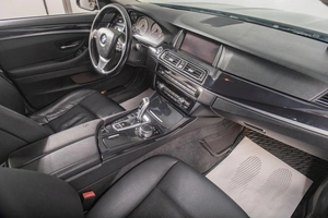 Седан BMW 5 серия 2011 года, 1899000 рублей, Томск