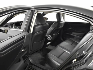 Седан Lexus ES 2018 года, 3463100 рублей, Казань