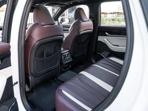 Внедорожник Geely Xingyue L 2024 года, 3020000 рублей, Ставрополь