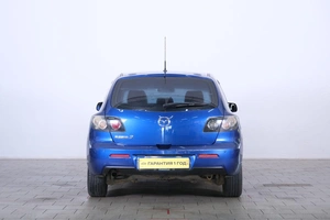 Хетчбэк Mazda 3 2008 года, 569000 рублей, Омск