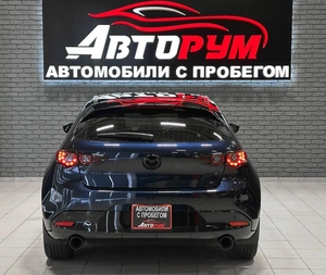 Хетчбэк Mazda 3 2021 года, 1677000 рублей, Красноярск