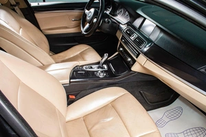 Седан BMW 5 серия 2011 года, 1799000 рублей, Сургут