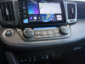 Внедорожник Toyota RAV4 2016 года, 2200000 рублей, Уфа