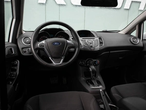 Седан Ford Fiesta 2016 года, 850000 рублей, Большой Сочи