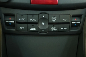 Седан Honda Accord 2008 года, 1099000 рублей, Омск