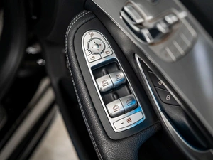 Седан Mercedes-benz C-класс 2017 года, 2120000 рублей, Красноярск