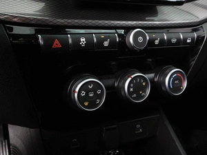 Седан ВАЗ (LADA) Vesta 2025 года, 1669000 рублей, Красный Пахарь