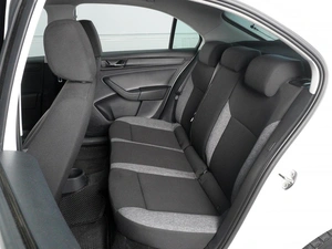 Лифтбек Skoda Rapid 2022 года, 1489000 рублей, Красный Пахарь