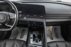 Седан Hyundai Elantra 2021 года, 1649000 рублей, Барнаул