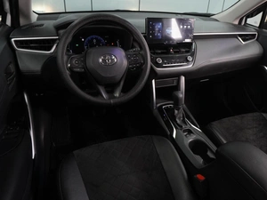 Внедорожник Toyota Corolla Cross 2024 года, 3180000 рублей, Воронеж