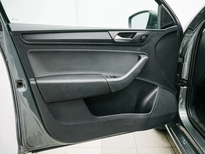 Лифтбек Volkswagen Polo 2020 года, 1489000 рублей, Красноярск