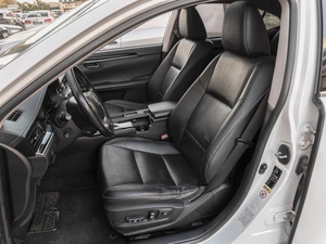 Седан Lexus ES 2013 года, 1989000 рублей, Саратов