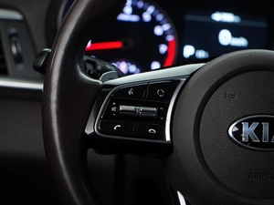 Седан Kia Optima 2018 года, 1587965 рублей, Москва