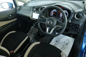 Хетчбэк Nissan Note 2017 года, 999000 рублей, Омск
