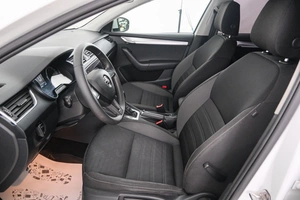 Лифтбек Skoda Octavia 2019 года, 1429000 рублей, Красноярск
