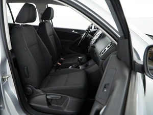 Внедорожник Volkswagen Tiguan 2015 года, 1498888 рублей, Москва