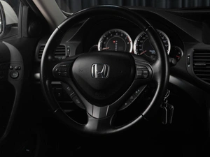 Седан Honda Accord 2011 года, 1599000 рублей, Тюмень