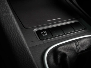 Седан Volkswagen Jetta 2009 года, 674000 рублей, Воронеж