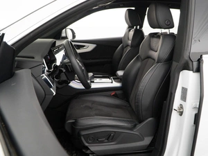 Внедорожник Audi Q8 2019 года, 7598055 рублей, Москва