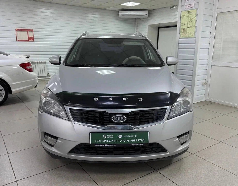 Универсал Kia Ceed 2011 года, 799000 рублей, Ачинск