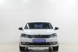 Седан Volkswagen Passat 2012 года, 1419000 рублей, Новокузнецк