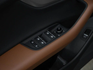 Внедорожник Audi Q8 2023 года, 10176046 рублей, Москва