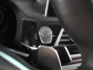 Седан BMW 7 серия 2019 года, 5669000 рублей, Аксай