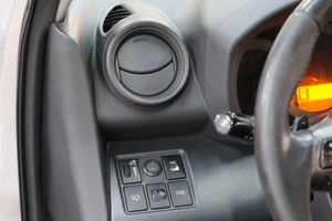 Внедорожник Toyota RAV4 2012 года, 1529000 рублей, Омск