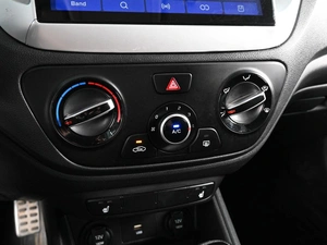 Седан Hyundai Solaris 2021 года, 1440000 рублей, Аксай
