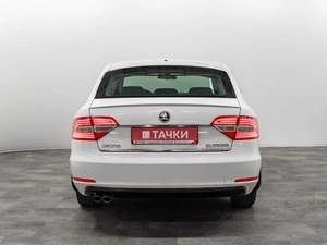 Лифтбек Skoda Superb 2014 года, 1175000 рублей, Красноярск