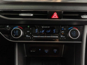 Седан Hyundai Sonata 2020 года, 2429000 рублей, Тюмень