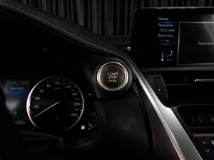 Внедорожник Lexus NX 2018 года, 2959000 рублей, Тюмень