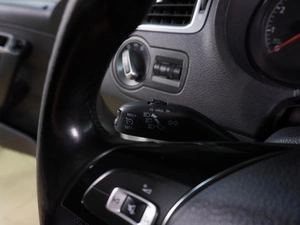 Седан Volkswagen Polo 2016 года, 1079000 рублей, Воронеж