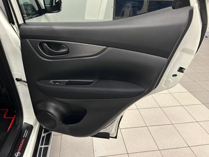 Внедорожник Nissan Qashqai 2015 года, 1629000 рублей, Красноярск