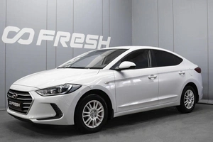 Седан Hyundai Elantra 2017 года, 1340000 рублей, Омск