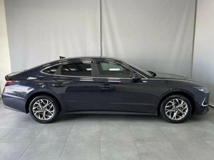 Седан Hyundai Sonata 2021 года, 2720000 рублей, Красноярск