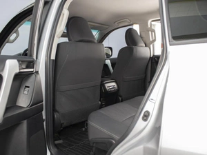 Внедорожник Toyota Land Cruiser Prado 2021 года, 4982000 рублей, Омск