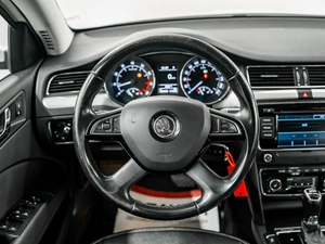 Лифтбек Skoda Superb 2014 года, 1175000 рублей, Красноярск