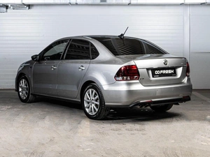Седан Volkswagen Polo 2017 года, 1098000 рублей, Ставрополь