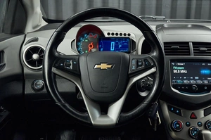 Седан Chevrolet Aveo 2014 года, 827000 рублей, Красноярск