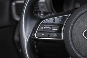 Седан Kia Optima 2019 года, 1599000 рублей, Новосибирск