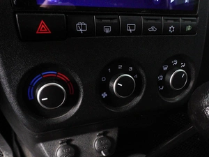 Внедорожник ВАЗ (LADA) Niva Legend 2023 года, 1000000 рублей, Красный Пахарь