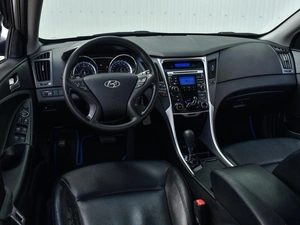 Седан Hyundai Sonata 2011 года, 1129000 рублей, Краснодар