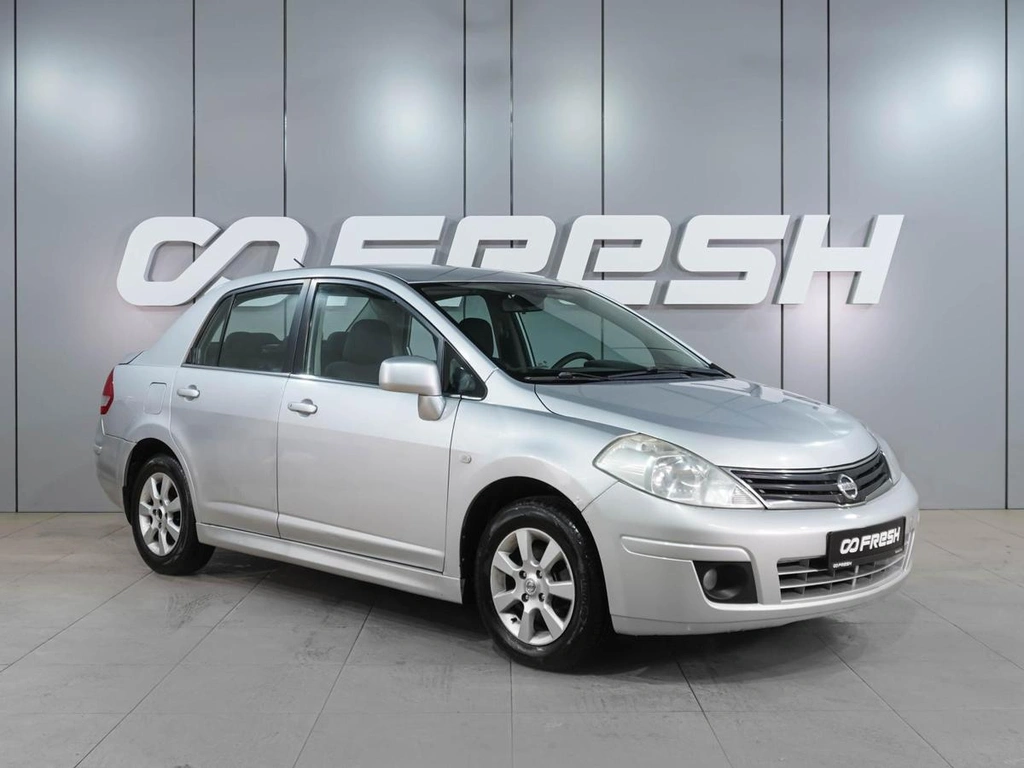 Седан Nissan Tiida 2010 года, 499000 рублей, Воронеж