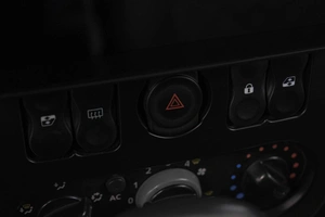 Седан Renault Logan 2012 года, 599000 рублей, Кемерово