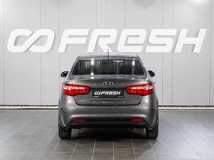 Седан Kia Rio 2013 года, 999000 рублей, Сургут