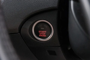 Хетчбэк Mazda Axela 2013 года, 999000 рублей, Красноярск