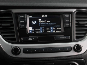 Седан Hyundai Solaris 2018 года, 1159000 рублей, Тюмень