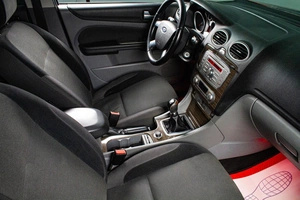 Седан Ford Focus 2008 года, 629000 рублей, Сургут